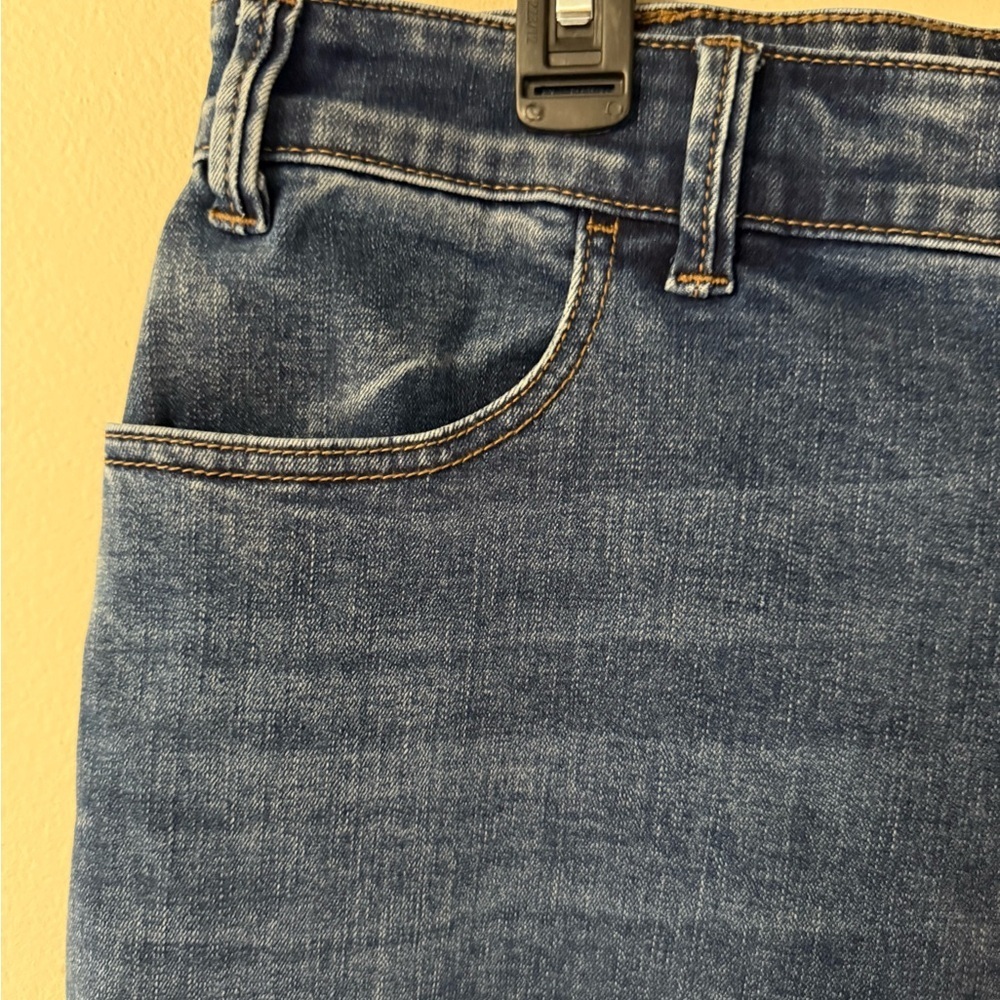 Boston Proper Dark Blue Flare Jeans, size 16, Stretchy!, EUC - Picture 5 of 9